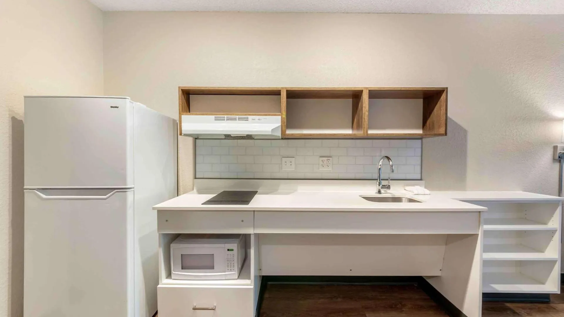 Hotel Extended America Premier - Miami - Airport - Doral - 87th Avenue South 2*