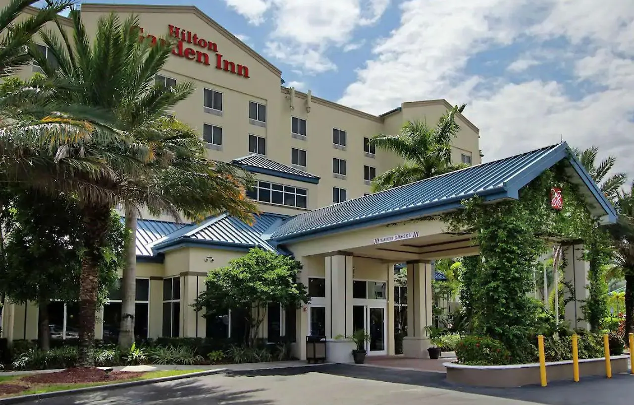 Hilton Garden Airport West Hotel