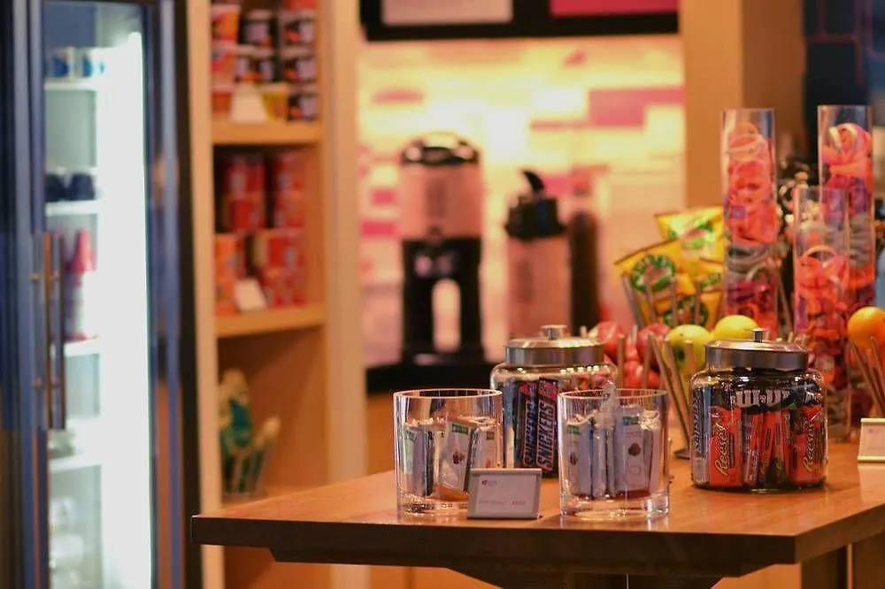 Hotel Aloft Brickell 3*