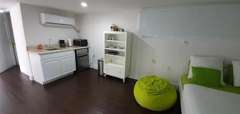 Modern 1 Holiday home *