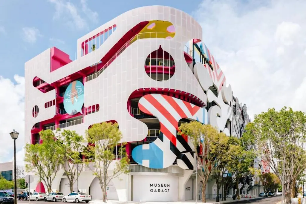 Casa Madeira @ The Heart Of Design District * 迈阿密