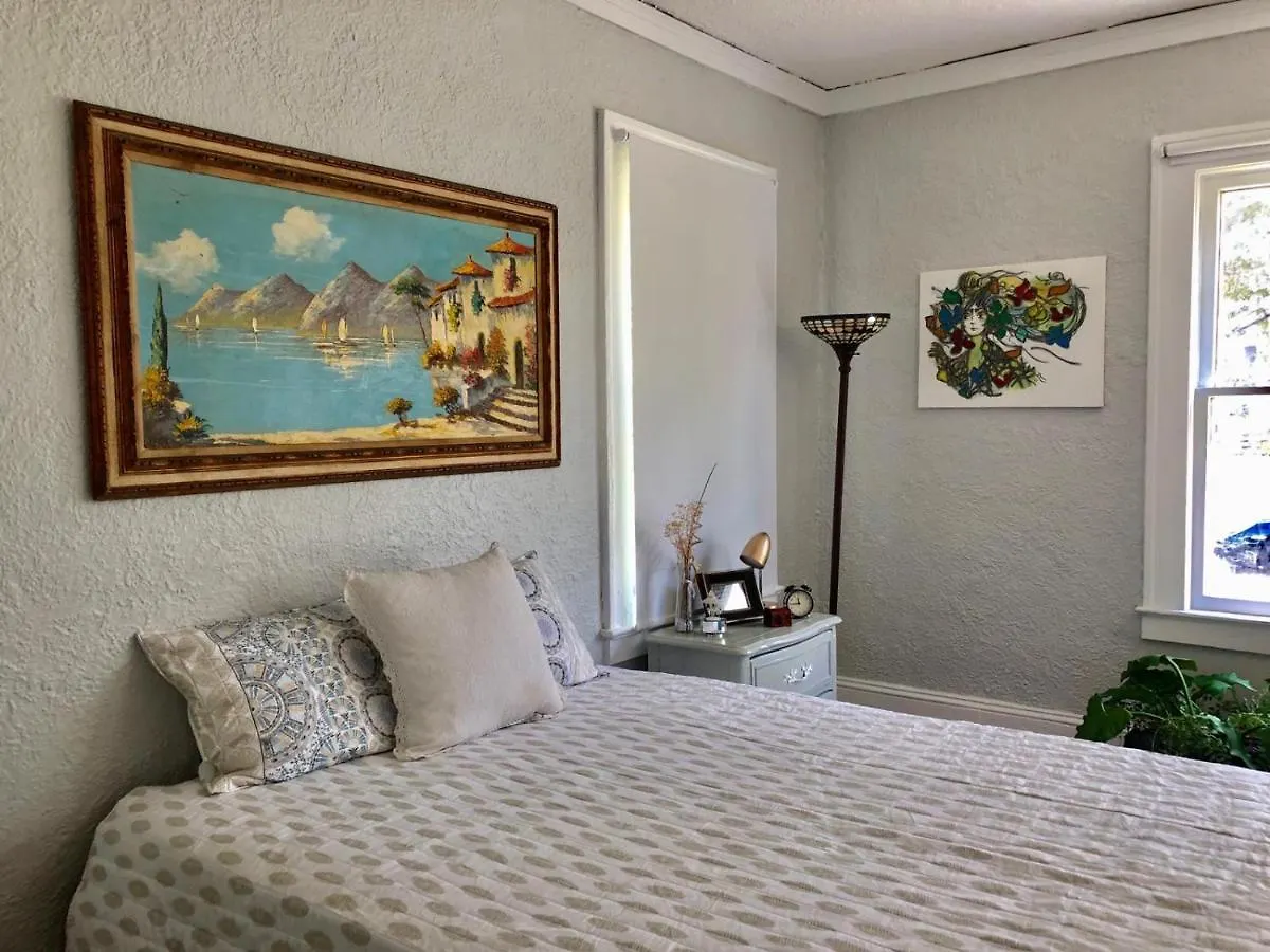 Homestay Comfy And Spacious With Free Parking Miami