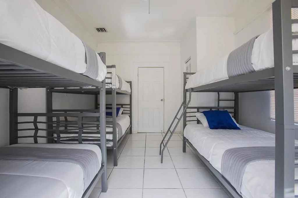 The Color House Hostel *