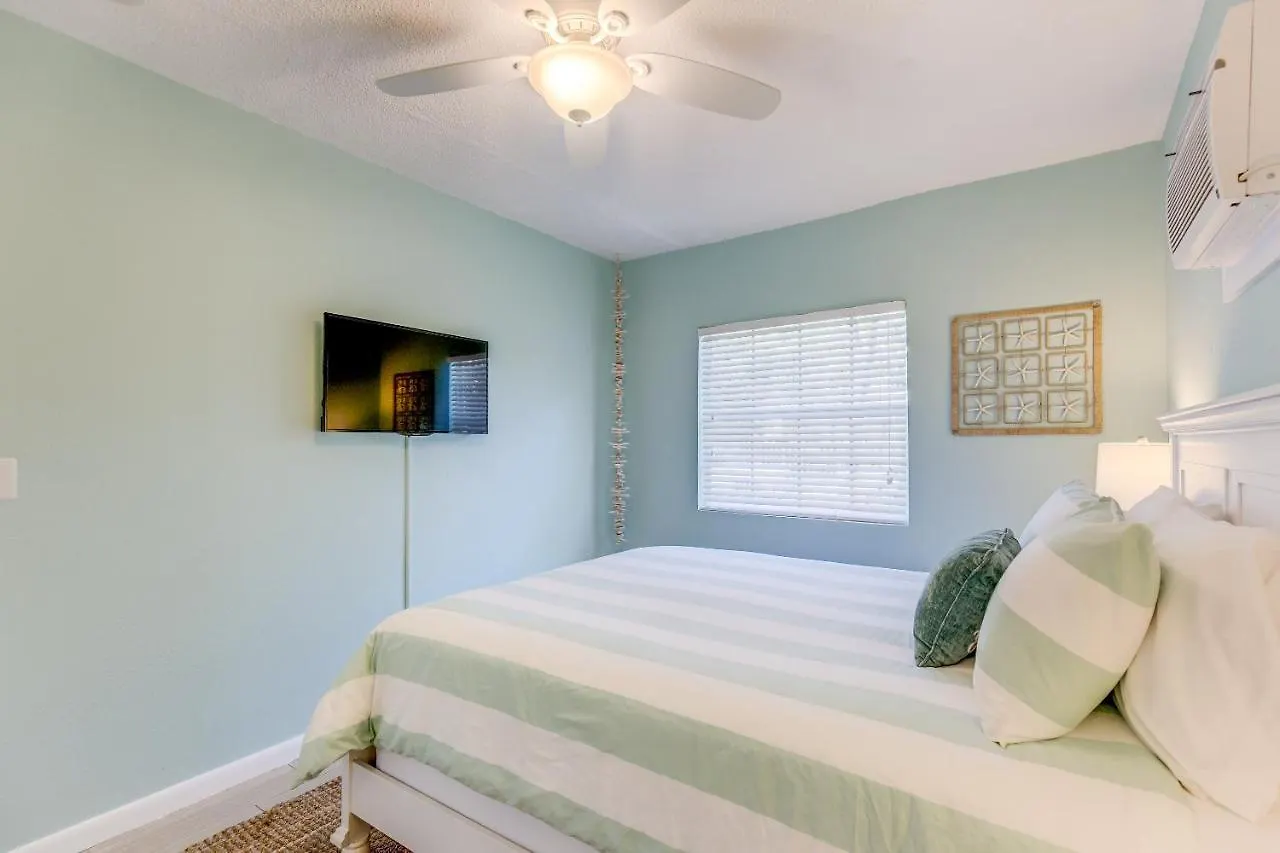 A Retreat Apartment Miami