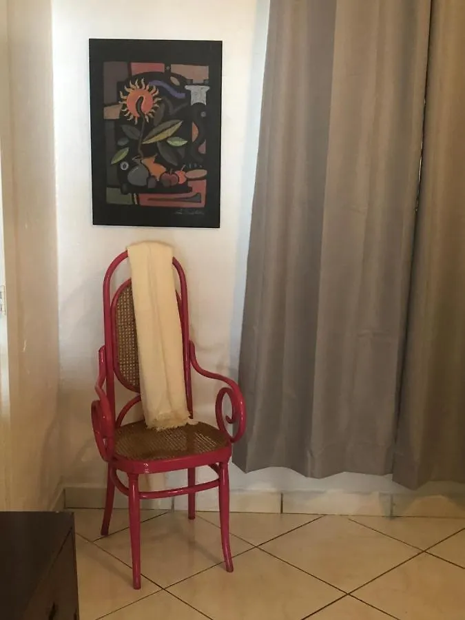 Private Next To Calle Ocho *