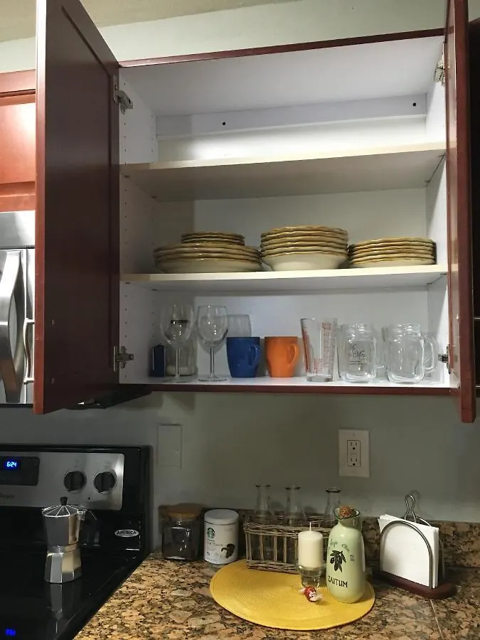 Heavenly In Little Havana Free Parking Homestay *