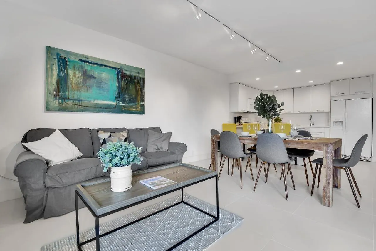 Newly Remodeled - Key Colony Apartment