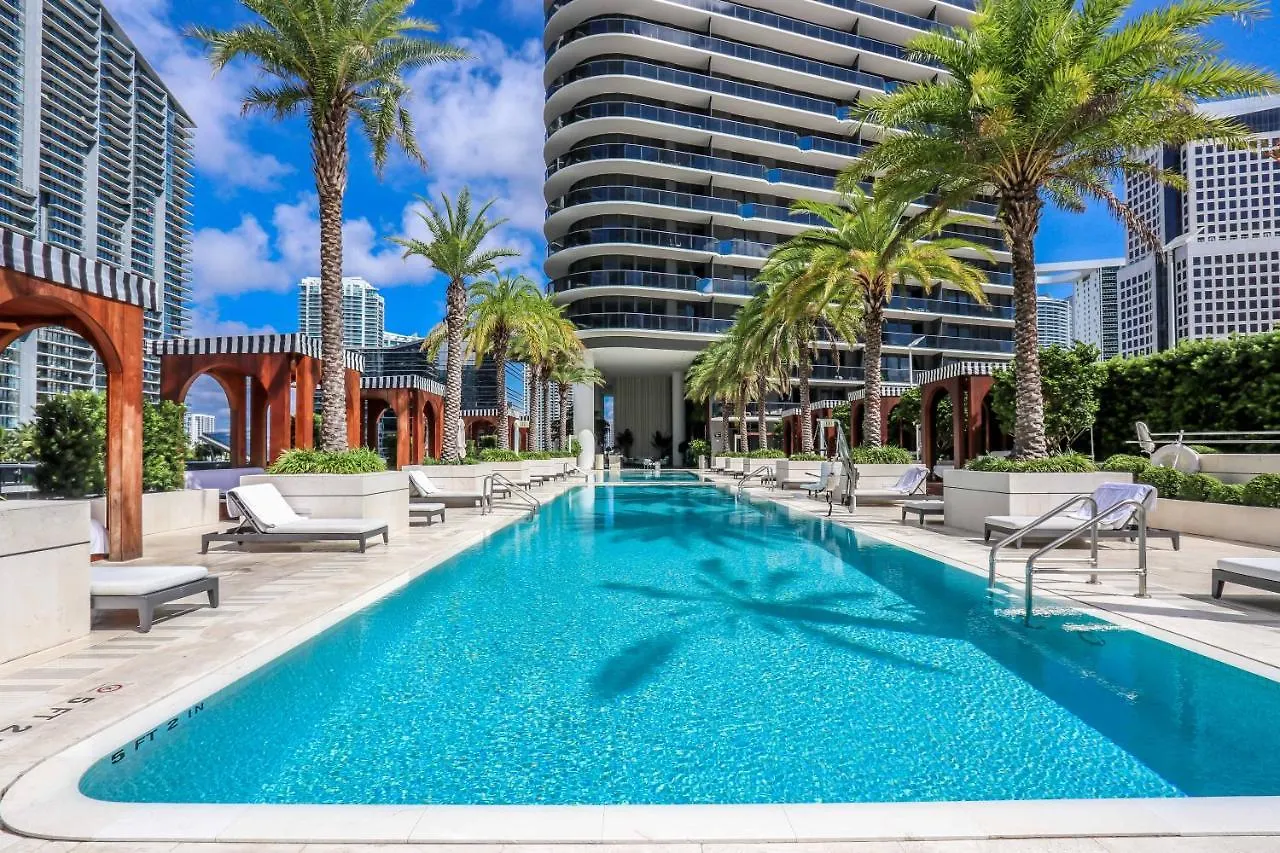 Aluna Lux At Sls Lux Brickell Building Apartment