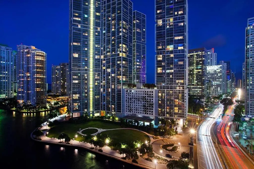 Apartment Waterfront Spacious Luxury 1 Bedroom Iconbrickell