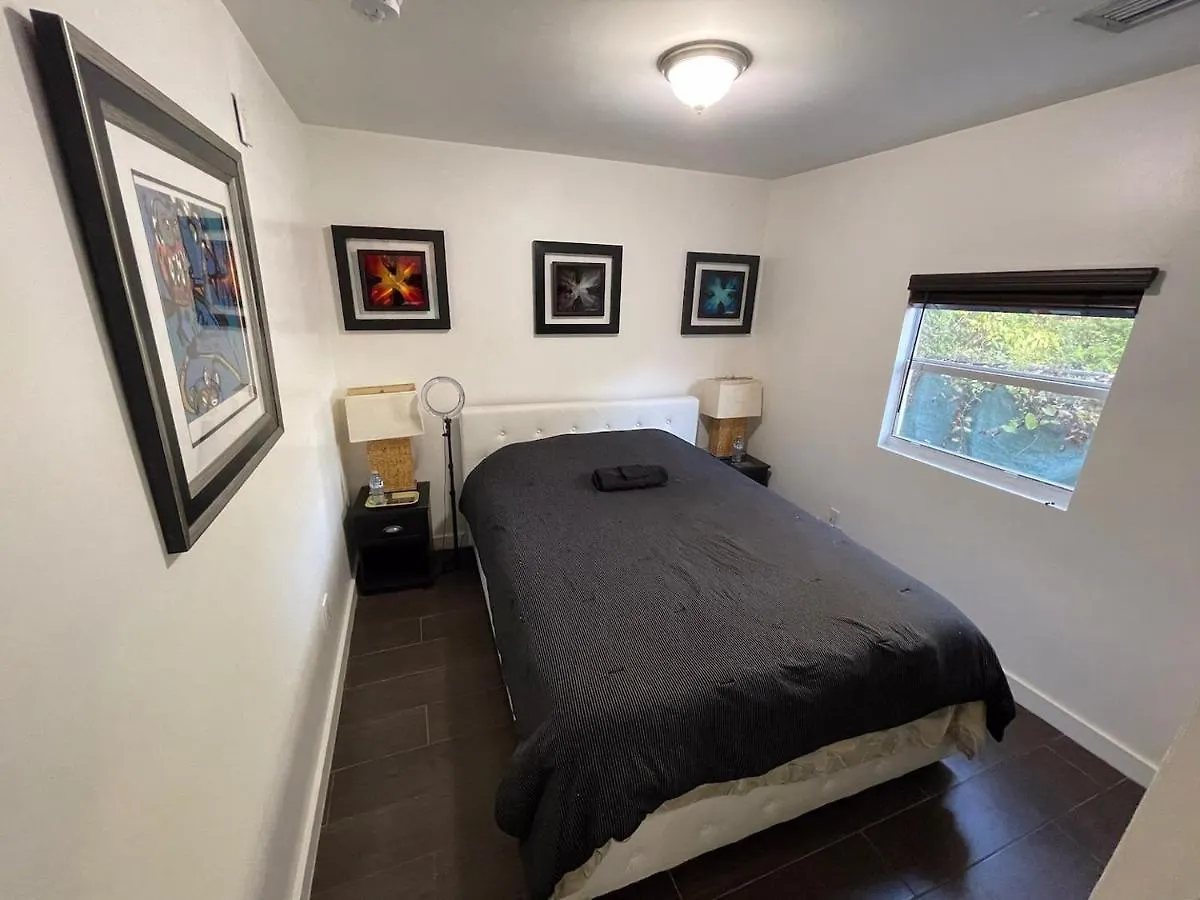 Deons Airbnb 홈스테이 *
