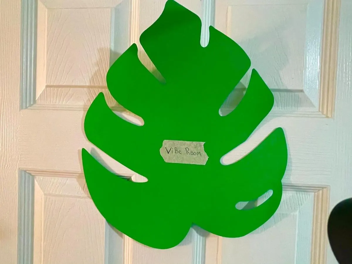 Homestay Deons Airbnb *