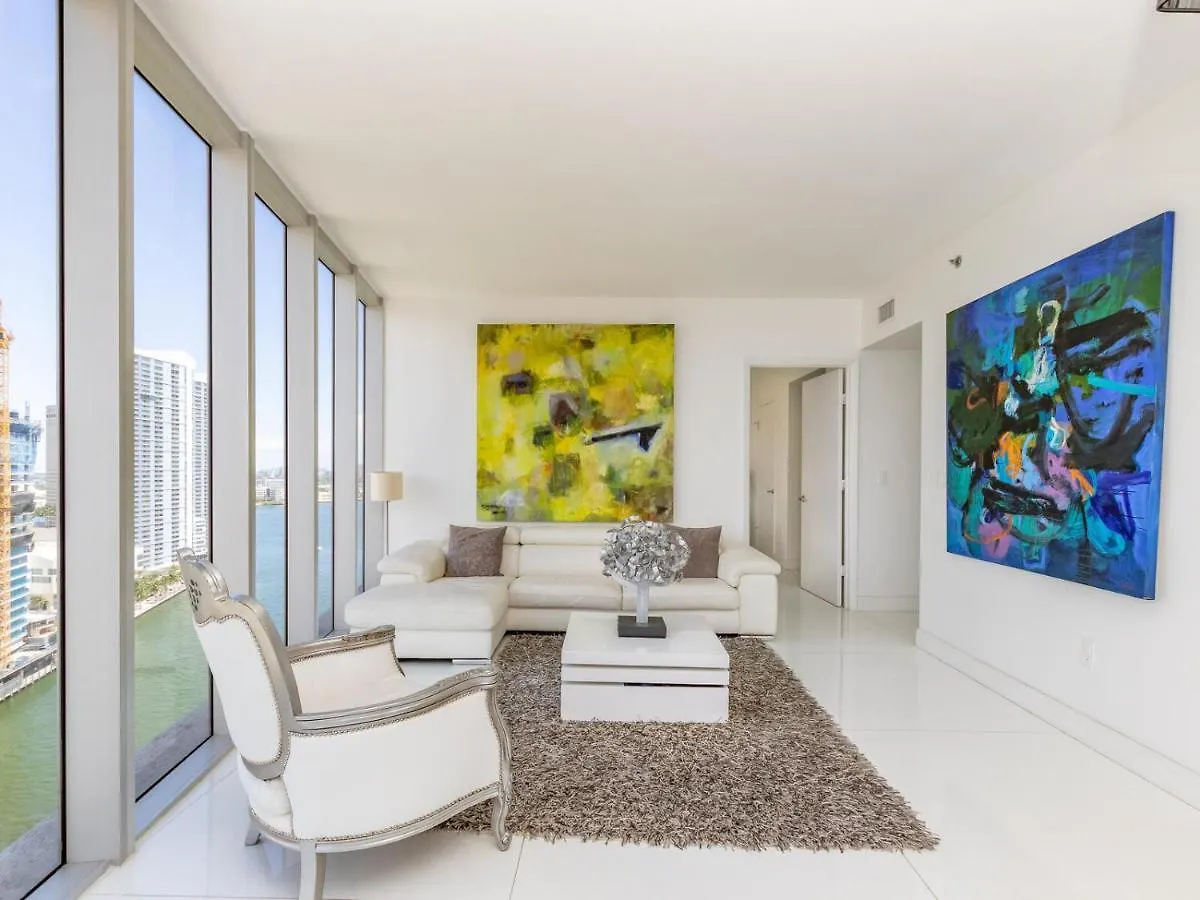公寓 Luxury Waterfront In The Urban Oasis At Icon-brickell Free *
