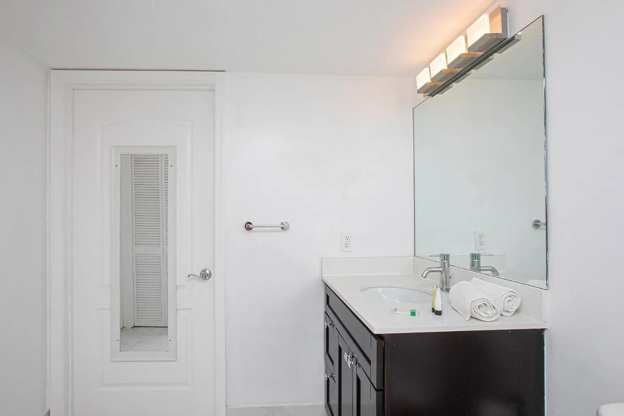 Amazing At Brickell Club Apartmán *