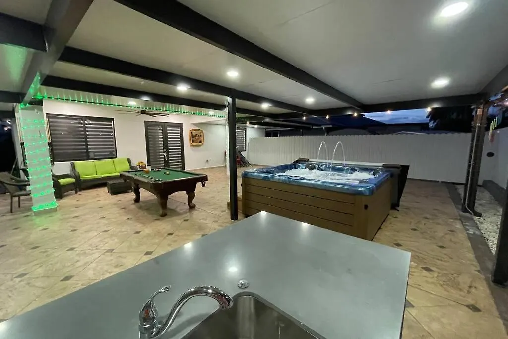 Villa Yenya