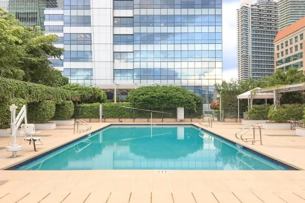 Live The Experience In An Exclusive 4s Apartment Miami