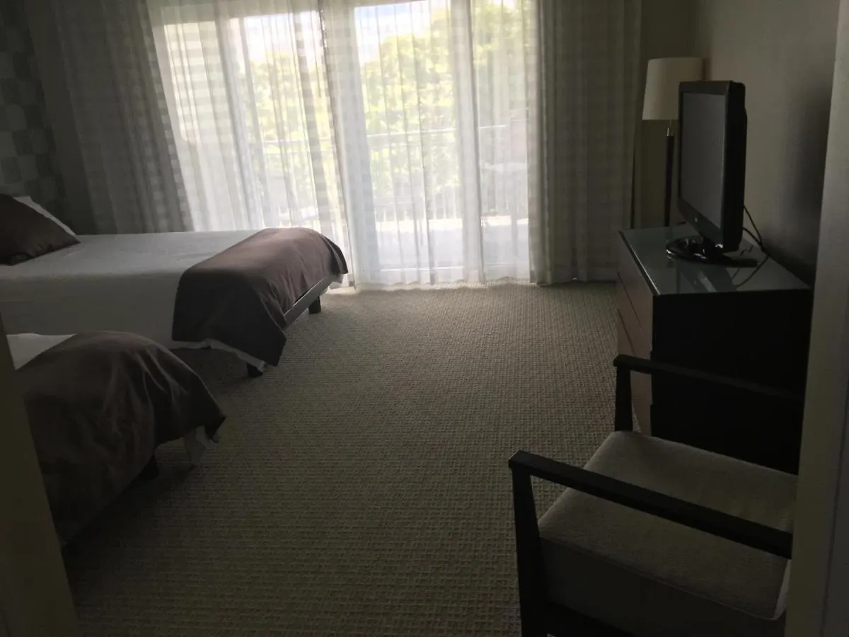 公寓式酒店 2-story 3 Bed 4 Bath At Provident At The Blue Miami
