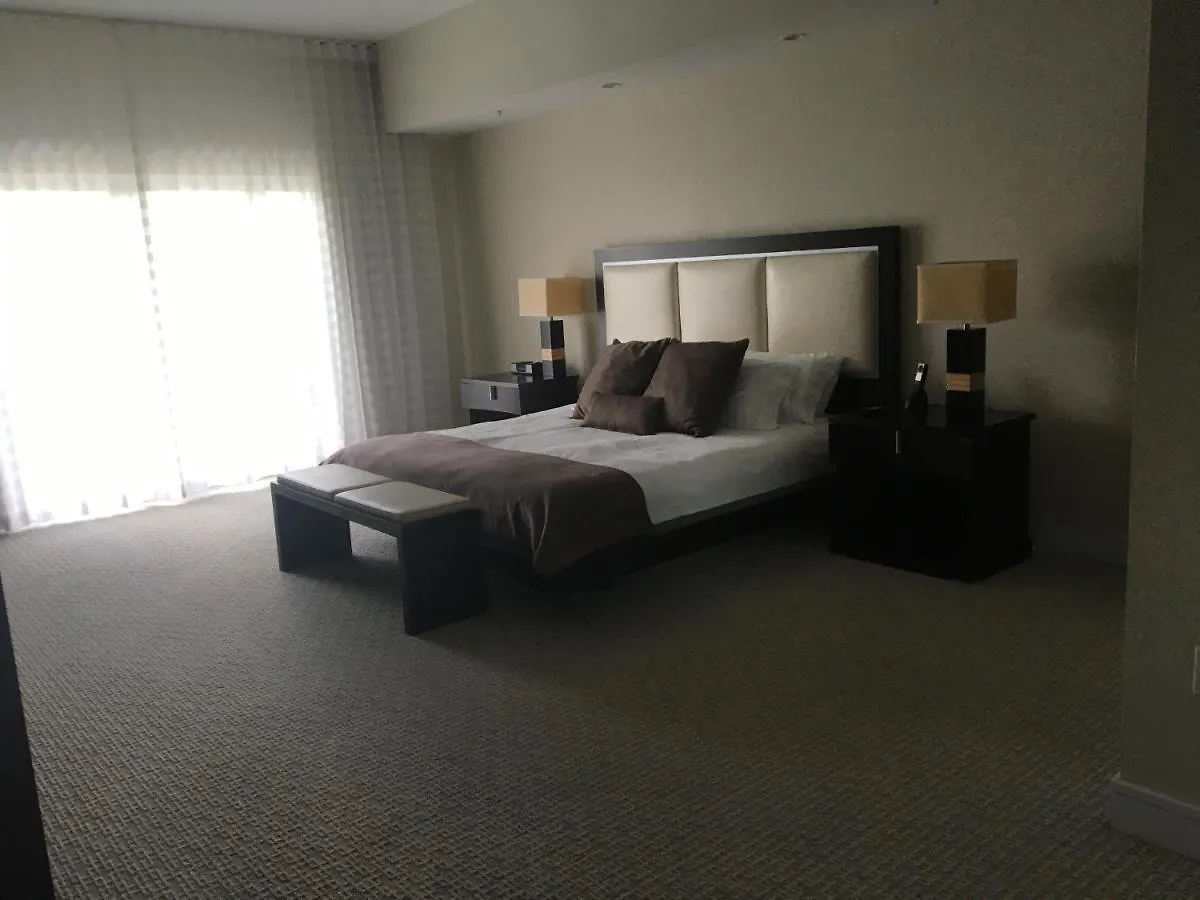 2-story 3 Bed 4 Bath At Provident At The Blue Miami * 多拉