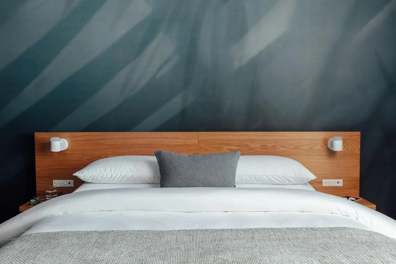 Aparthotel Mint House - Downtown 3*