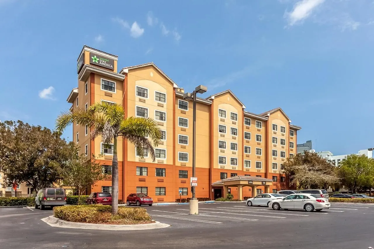 Extended America Premier - - Downtown Brickell - Cruise Port