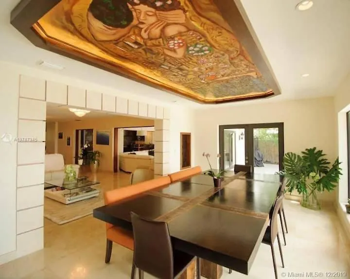 Toscana - Luxury With Pool Vila