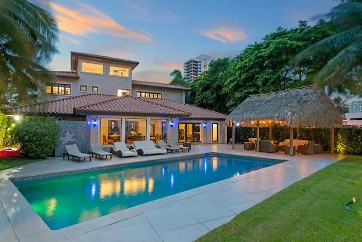 Toscana - Luxury With Pool Vila