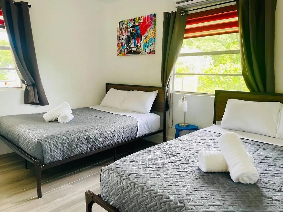 בית נופש Casa Wynwood 4br 2bth מיאמי