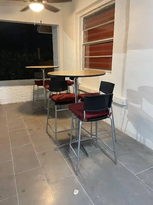 Casa Wynwood 4br 2bth בית נופש