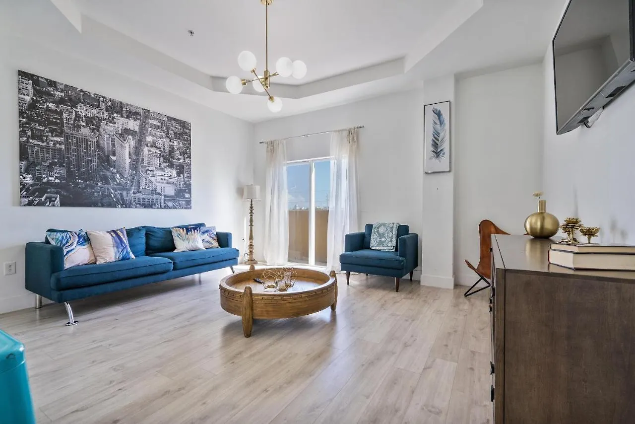 Airport Getaway Apartmán