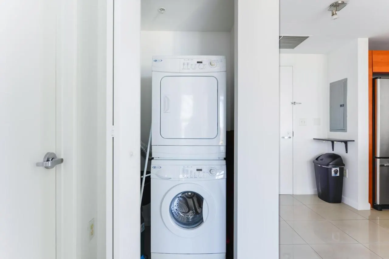 Apartment Relax Family Midtown - Free Parking & Great Pool
