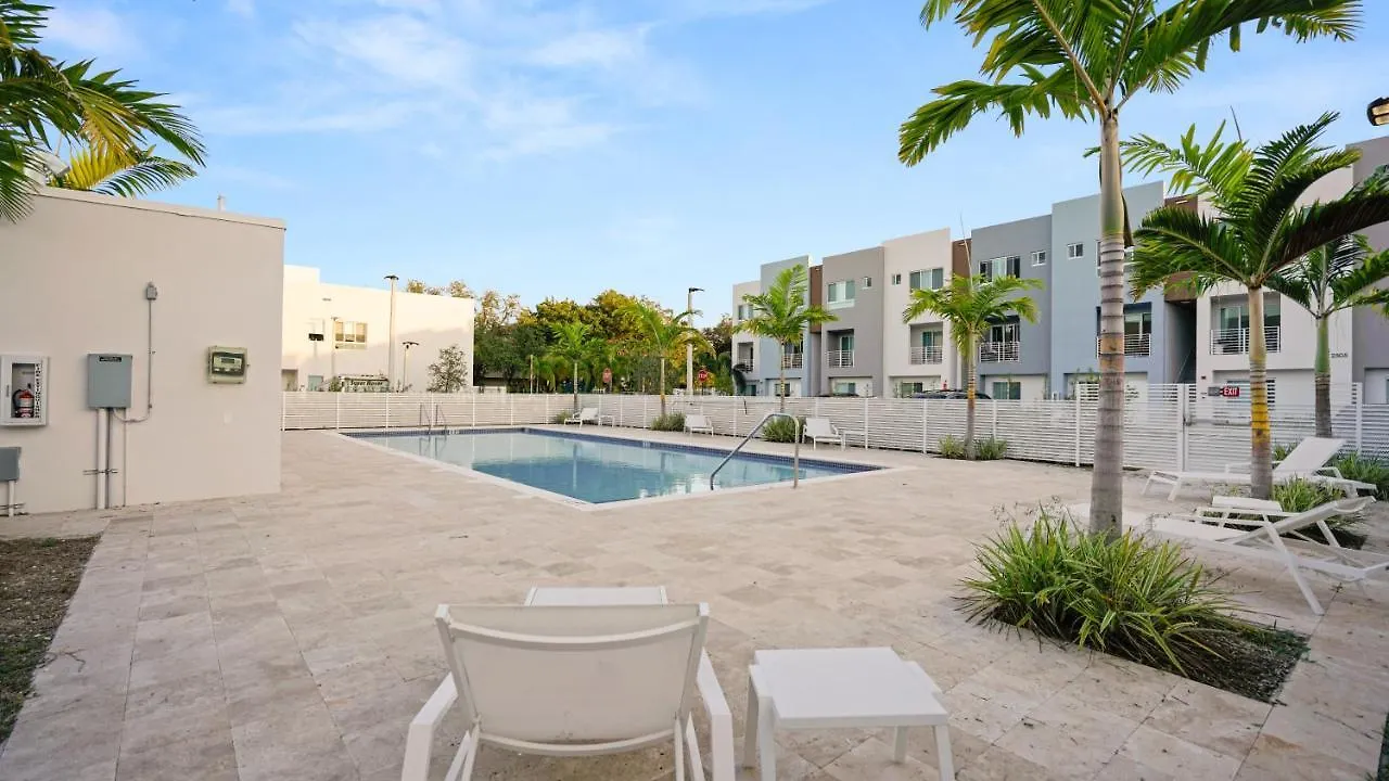 Lofts Of Aventura Miami