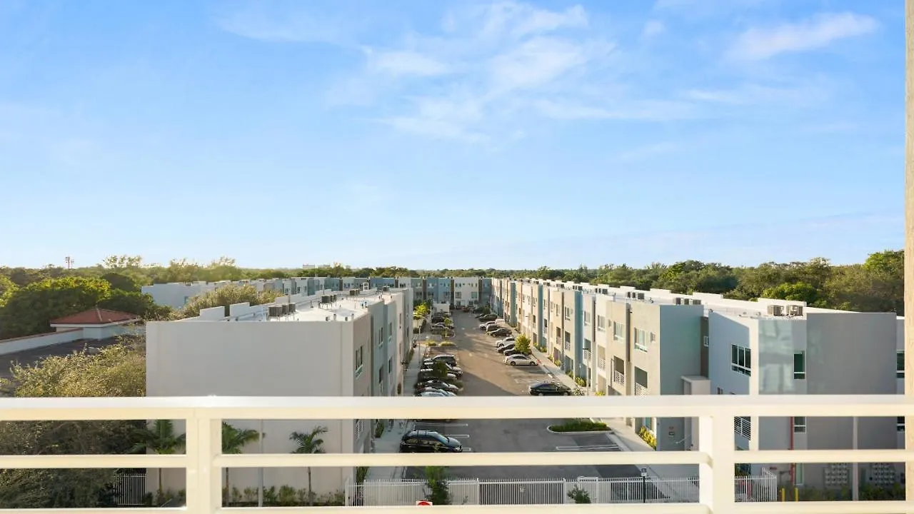 Lofts Of Aventura