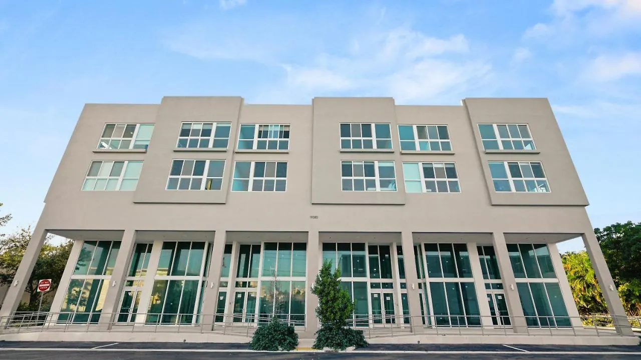 Lofts Of Aventura Apartment