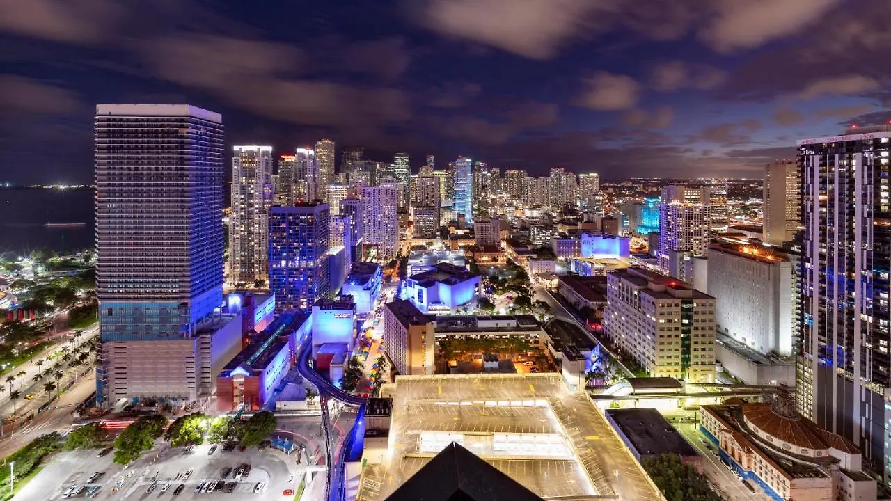 Apartment Global Luxury Worldcenter Miami