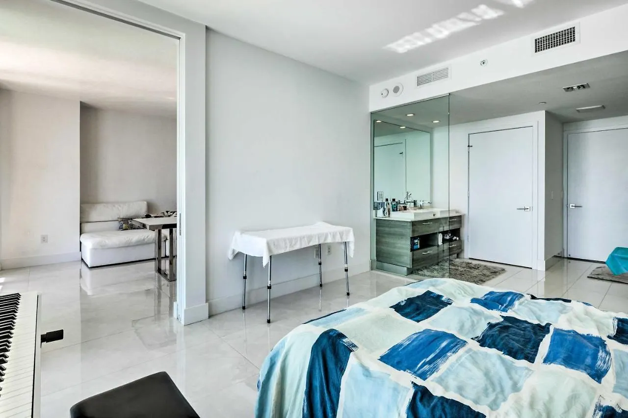 Luxe With Community Pool And Hot Tub! * Майами