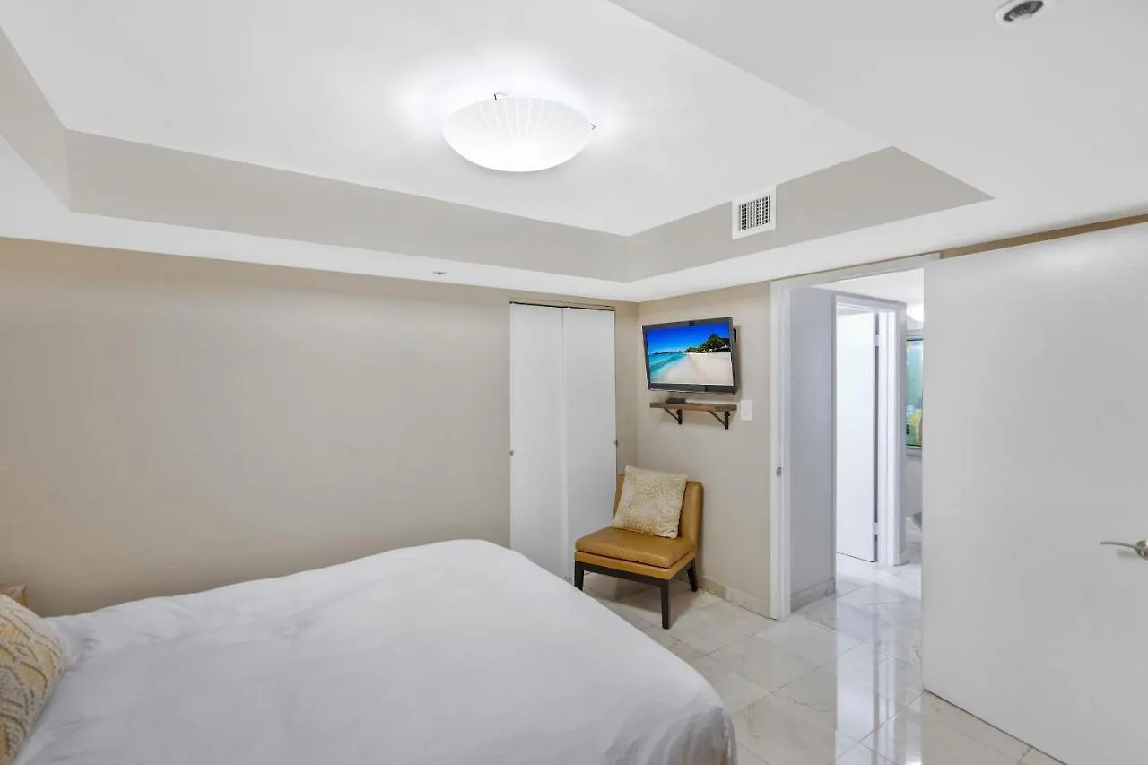 High Rise Comfort With Balcony
