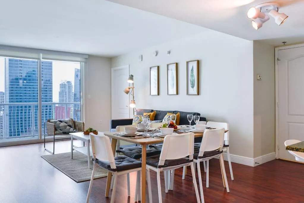 Luxury 2 Bedroom At Brickell With Pool
