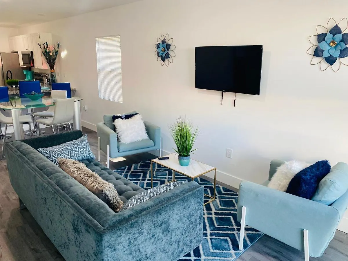 Apartment Luxurious Apt With Free Parking Mins Away From South Beach And Wynwood