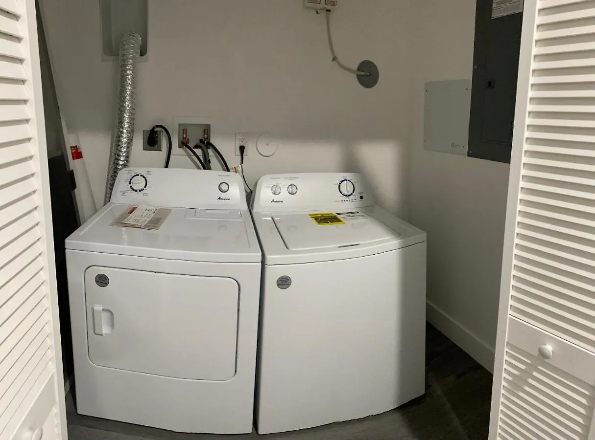 Luxurious Apt With Free Parking Mins Away From South Beach And Wynwood Miami