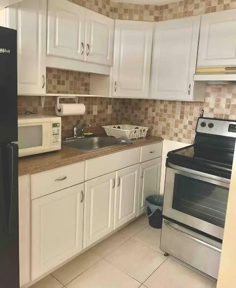 Private Close To Airport - Free Parking - 01 * Miami