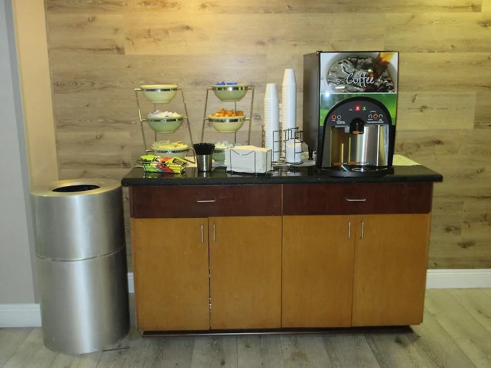 Inn Quality Miami Airport - Doral