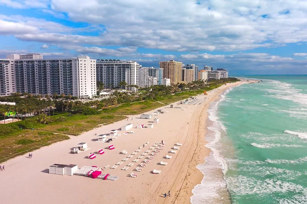 Treehouse Apart-hotel Miami