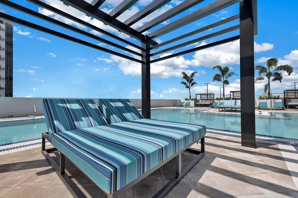 דירה Luxury In Downtown Doral מיאמי