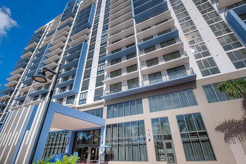 Luxury In Downtown Doral *