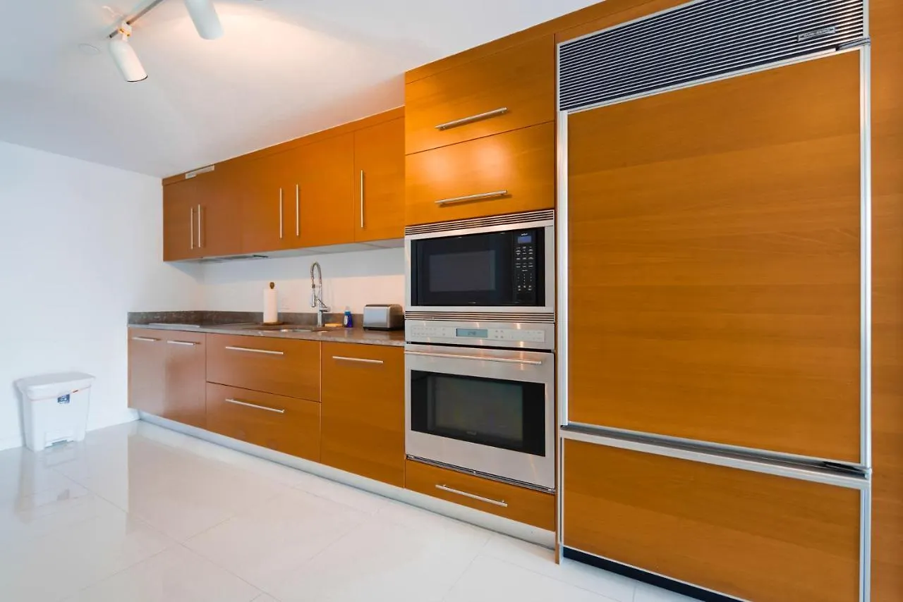 Marvelous In Brickell Apartment