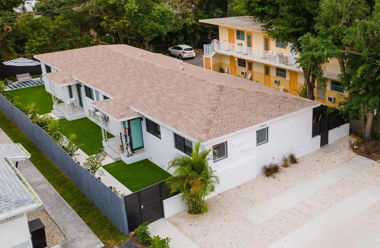 Casa Cuba In Little Havana, Brickell, Calle 8 And 10 Minutes To The Free Parking Appartement