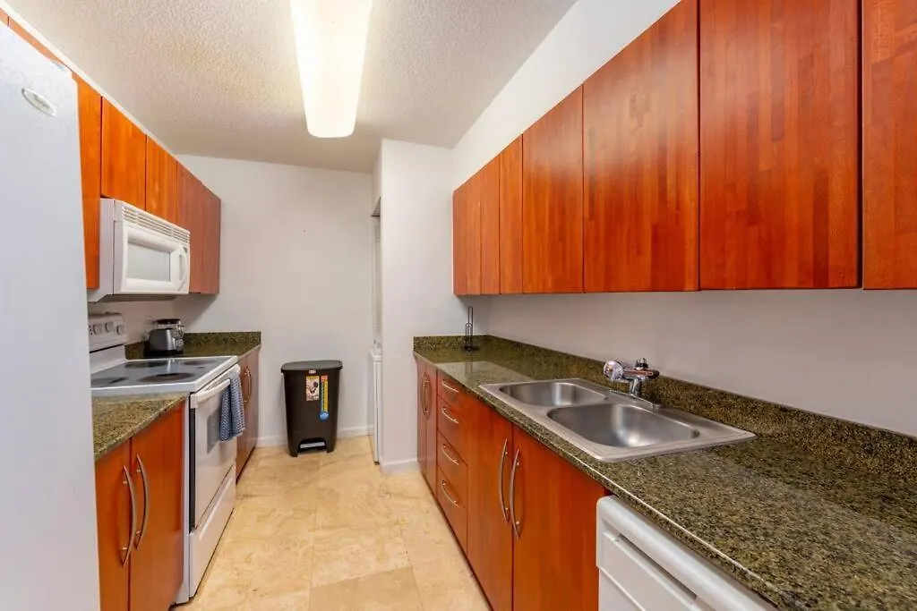 4br With Bay View At Brickell, Free Parking Daire