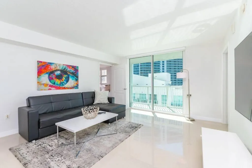 Stunning 2br With Ocean View At Brickell, Free Parking Apartment