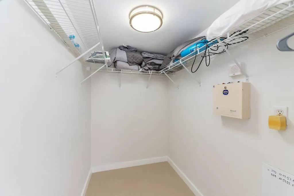 Apartment Stunning 2br With Ocean View At Brickell, Free Parking Miami