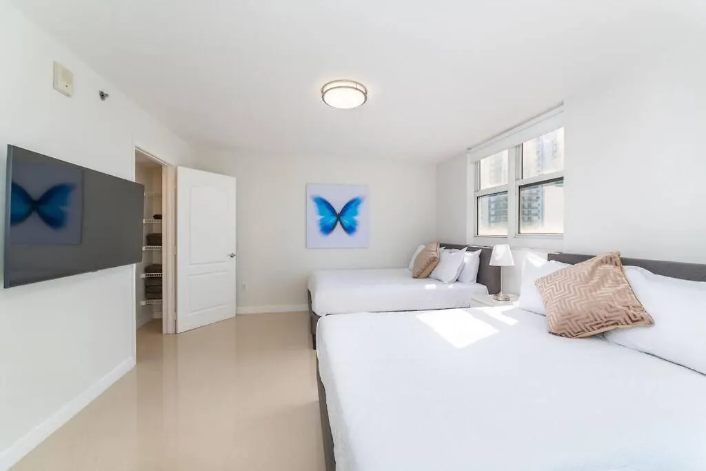 Stunning 2br With Ocean View At Brickell, Free Parking Apartment Miami