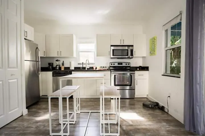 Apartment Upper East Side Oasis